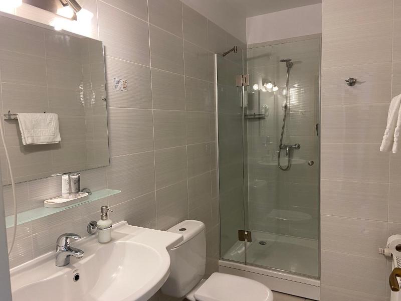 More Hotel image