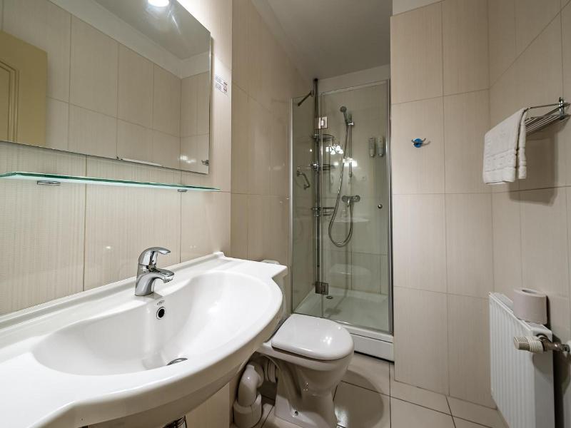 More Hotel image