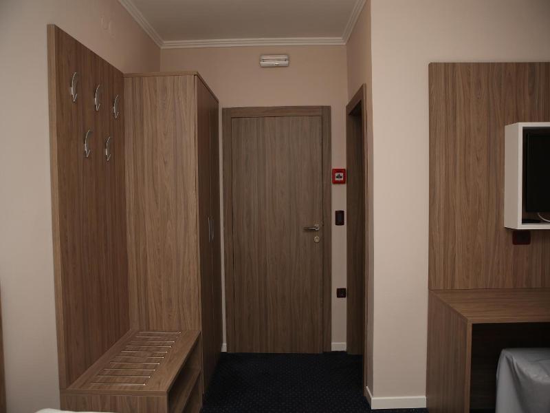 Hotel Ana image