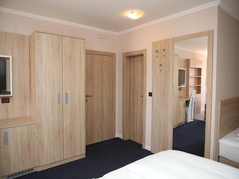 Hotel Ana image