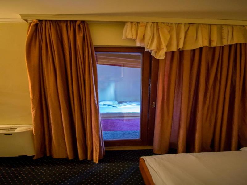 Hotel Ana image