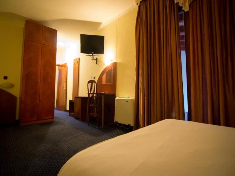 Hotel Ana image