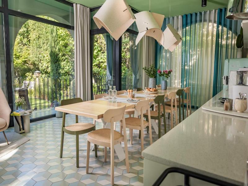 Bagatelle Gardenhouse image