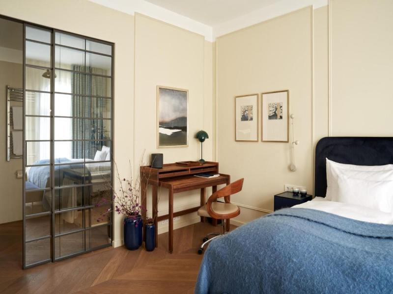 Bagatelle Gardenhouse image