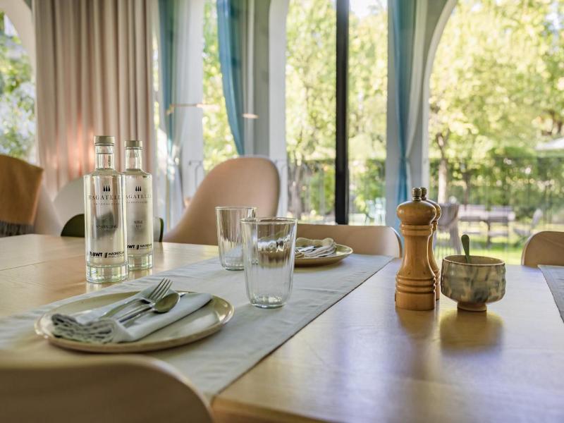 Bagatelle Gardenhouse image