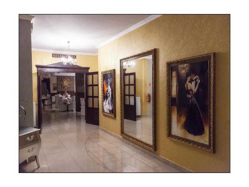 Hotel Lord D Obica image