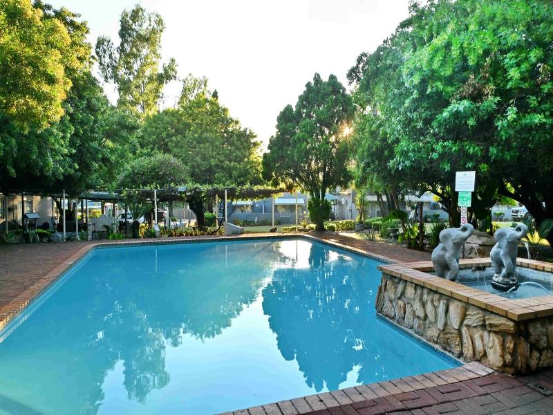 Bon Hotel Rustenburg image