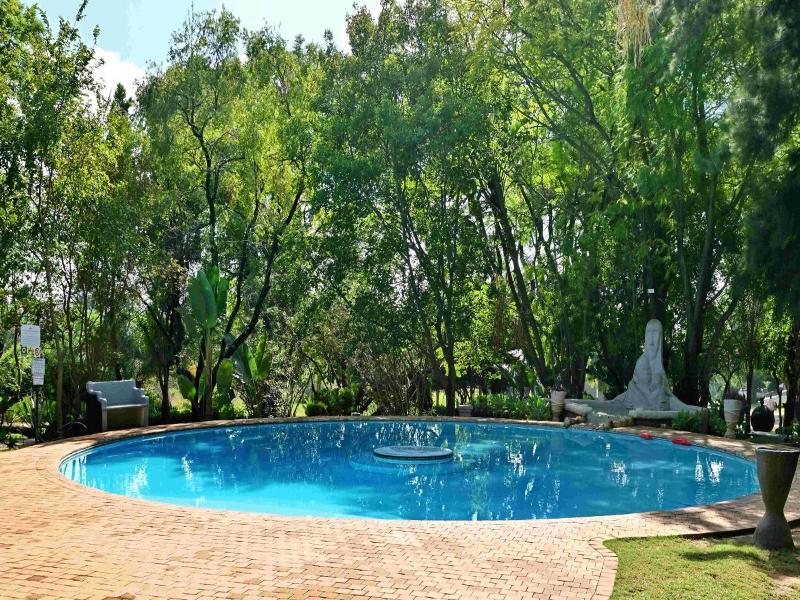 Bon Hotel Rustenburg image