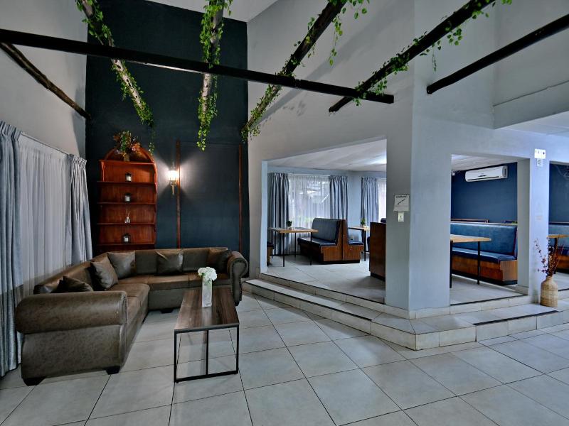 Bon Hotel Rustenburg image