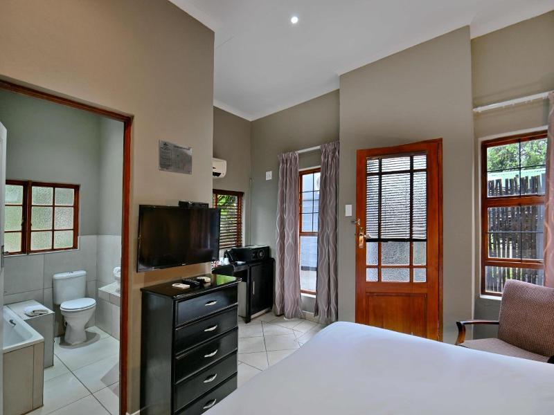 Bon Hotel Rustenburg image