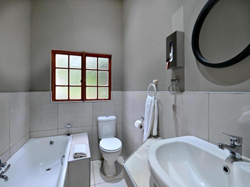 Bon Hotel Rustenburg image