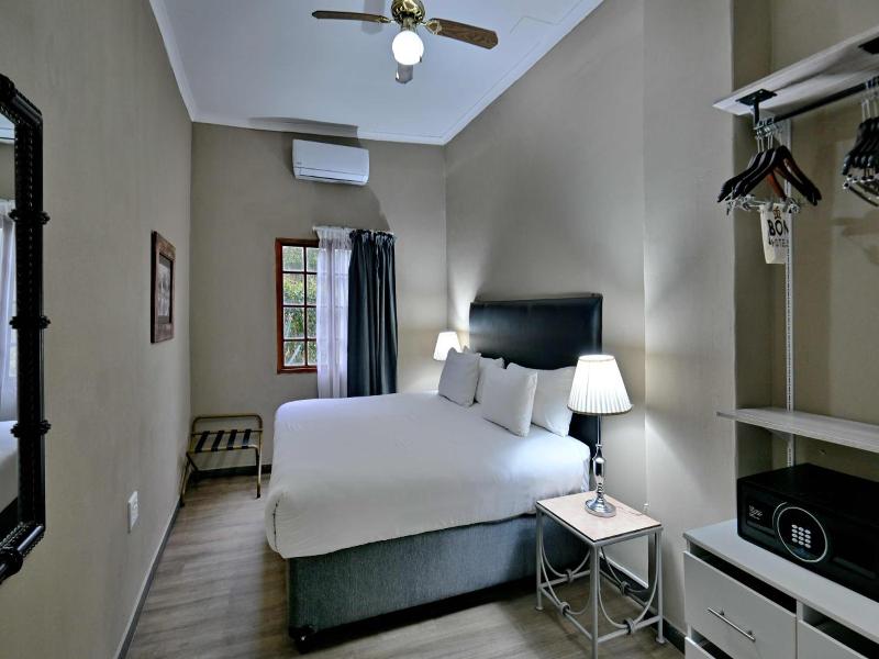 Bon Hotel Rustenburg image