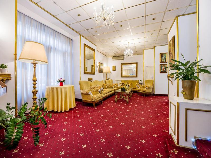 Hotel Carpati Imparatul Romanilor image