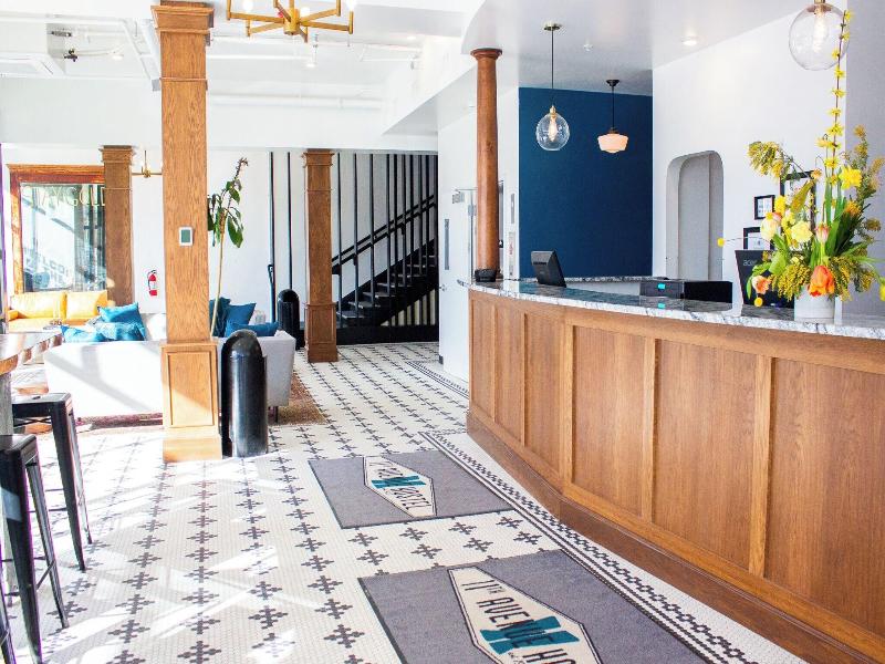 11th Avenue Hostel