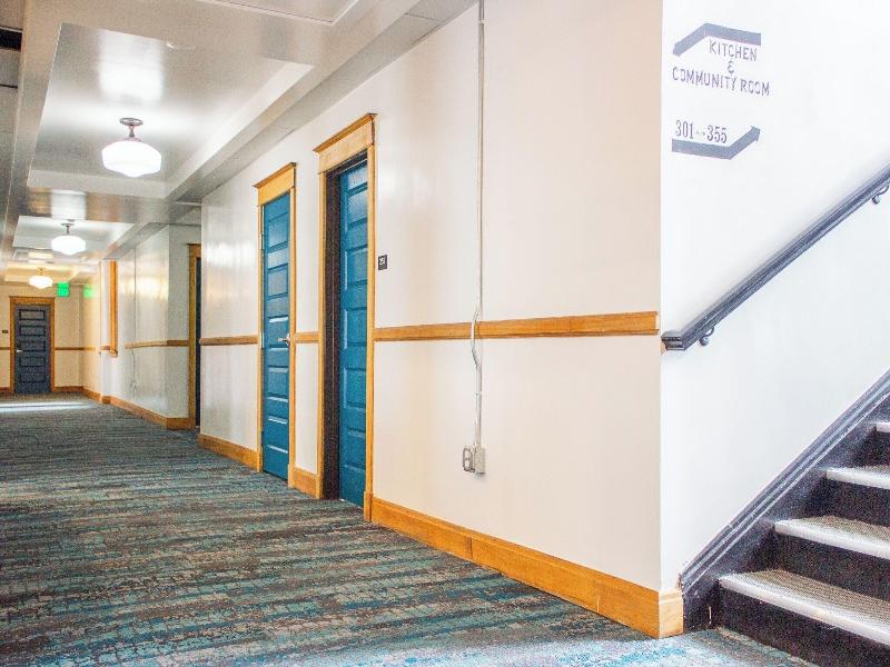 11th Avenue Hostel