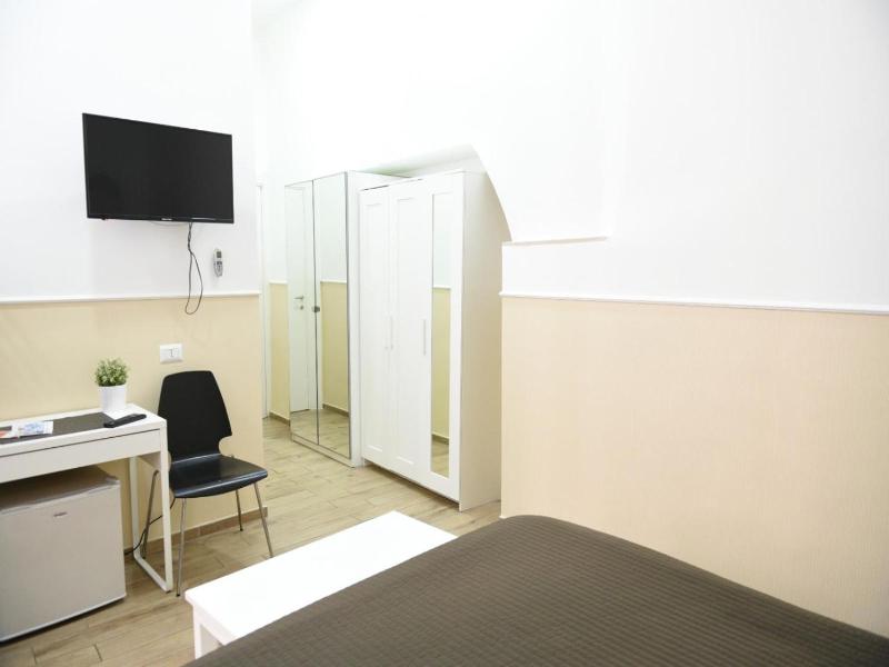 Sisters Residence image