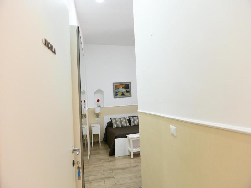 Sisters Residence image