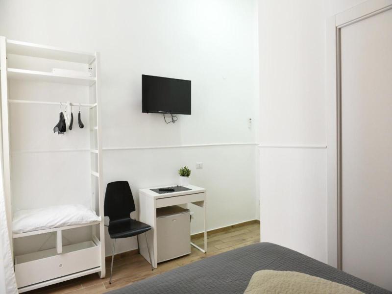 Sisters Residence image