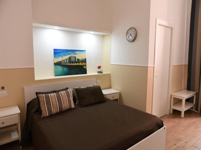 Sisters Residence image