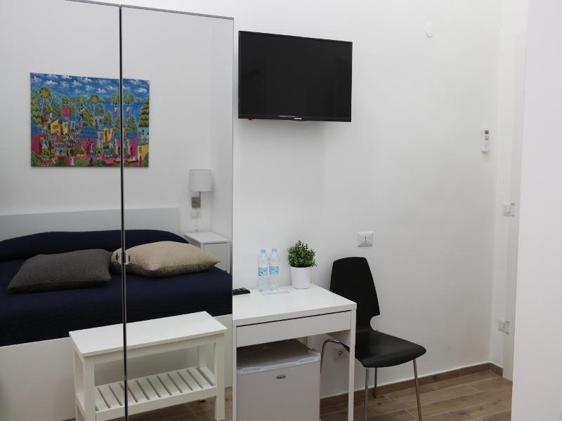 Sisters Residence image