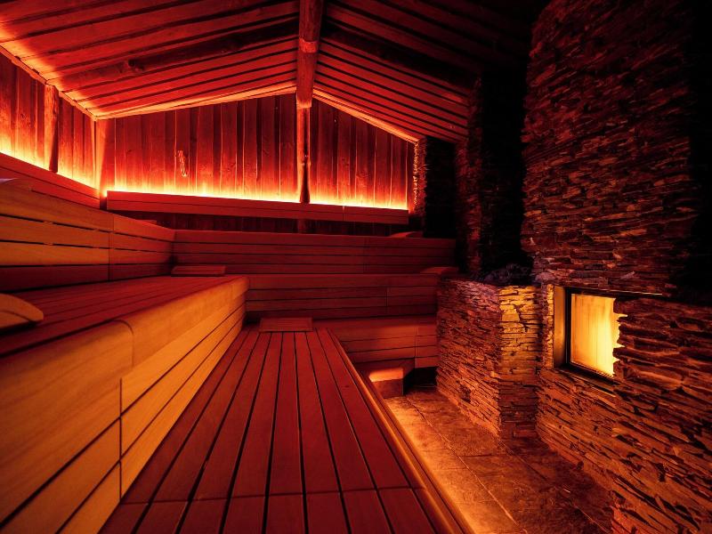 Hotel & Wellness Zuiver image