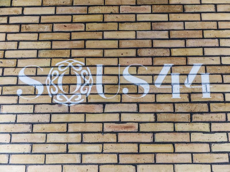 Sous44 image