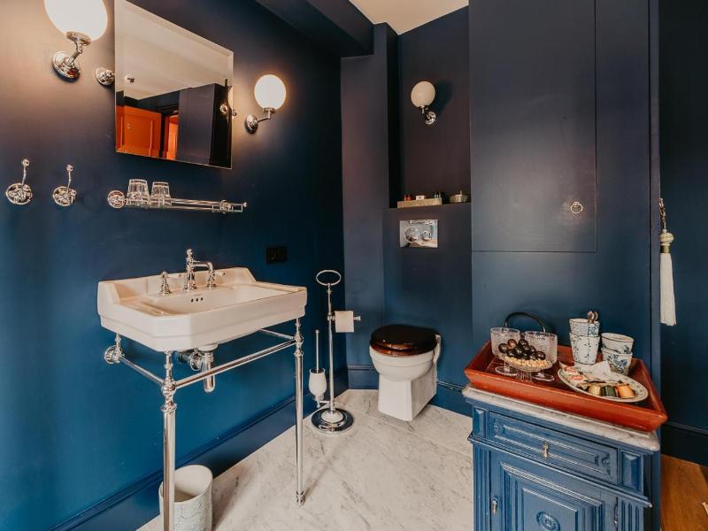 Boutique Hotel Zeeuws Meisje image
