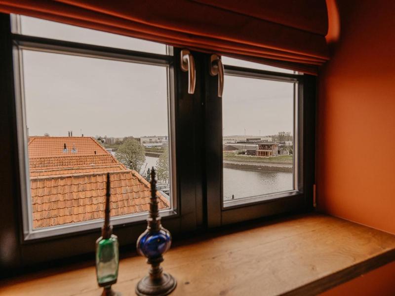 Boutique Hotel Zeeuws Meisje image