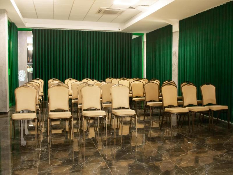 Hotel Promenada Biznes Wypoczynek image