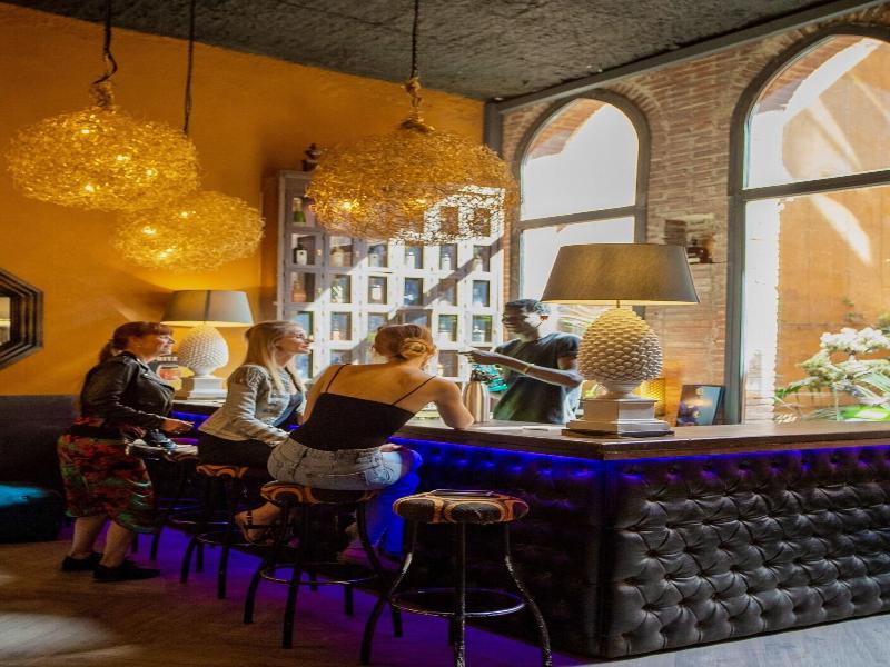 Hotel Lincoln Lounge image