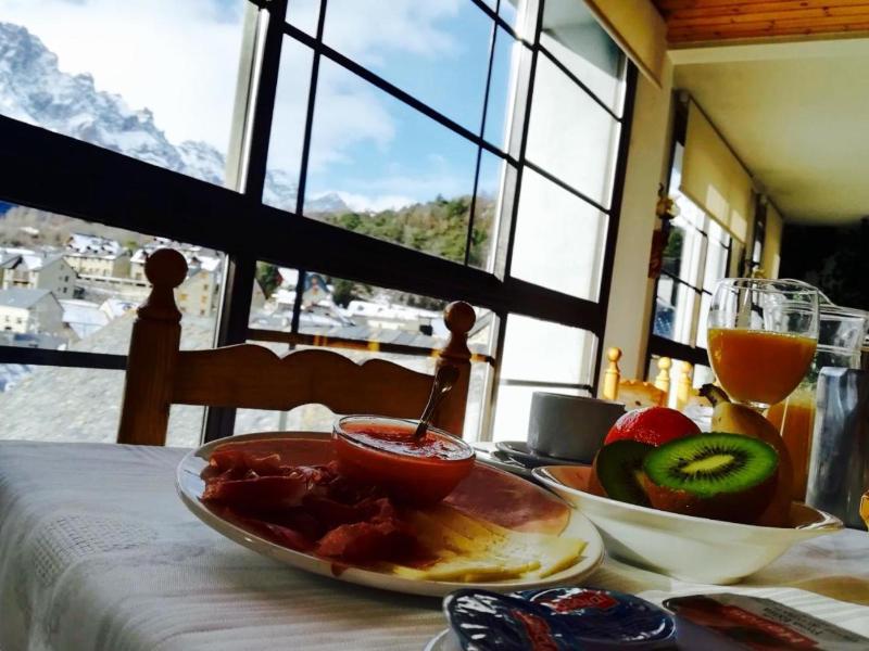 Hotel Mariana image