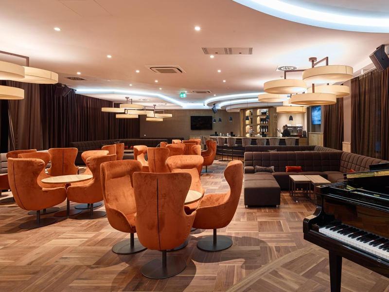 X Bionic Hotel image