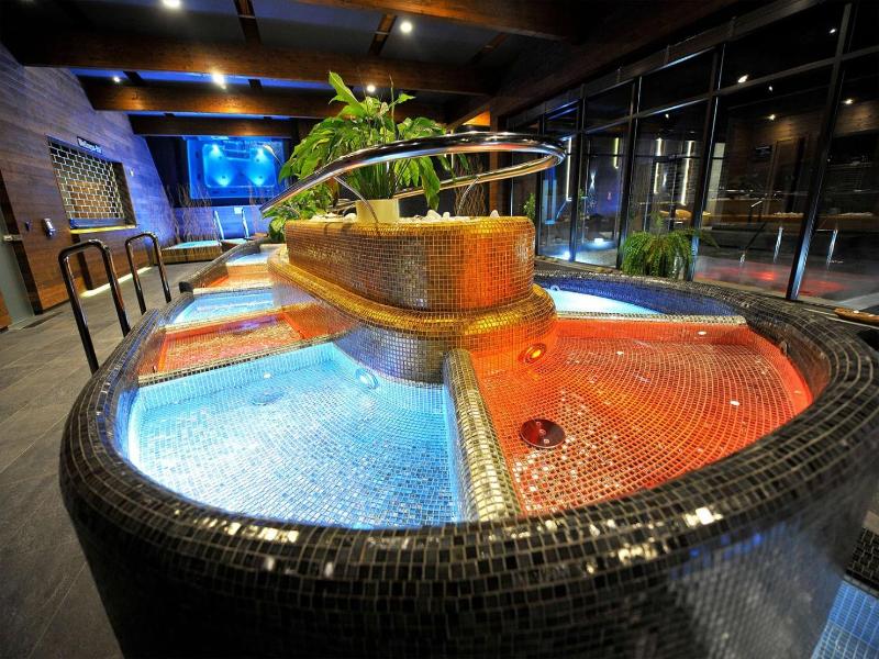 X Bionic Hotel image