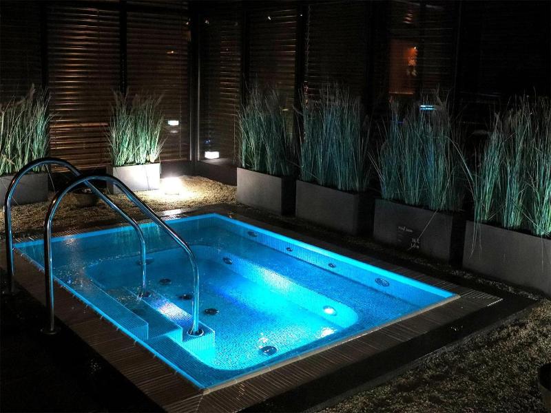 X Bionic Hotel image