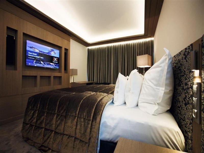 X Bionic Hotel image