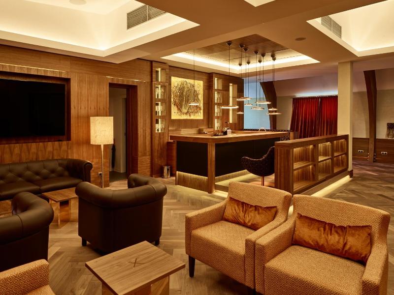 X Bionic Hotel image