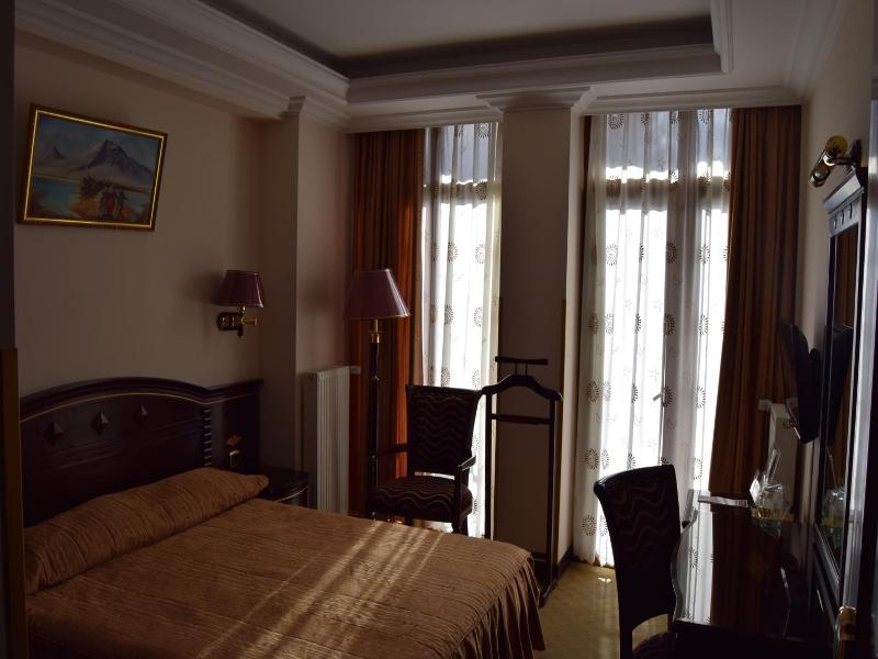 Hotel Arca Lui Noe image