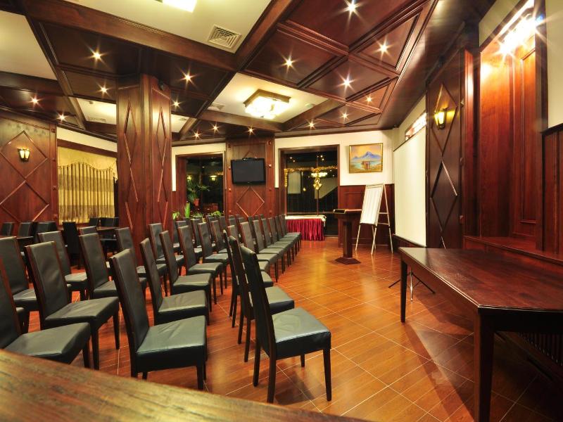 Hotel Arca Lui Noe image