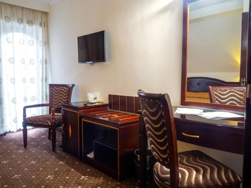 Hotel Arca Lui Noe image
