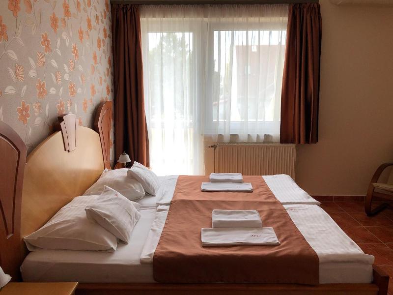 Het Vezer Apartmanhotel image