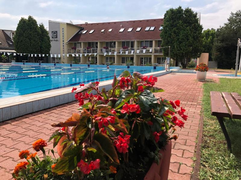 Het Vezer Apartmanhotel image