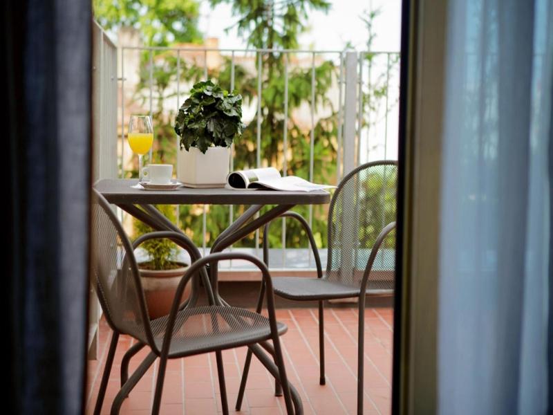 Hotel Babilonas image