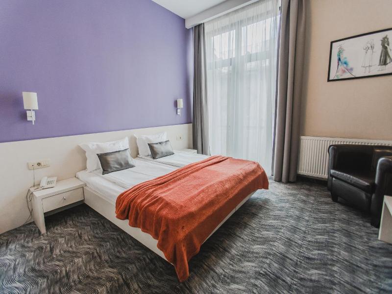 Caro Boutique Hotel image