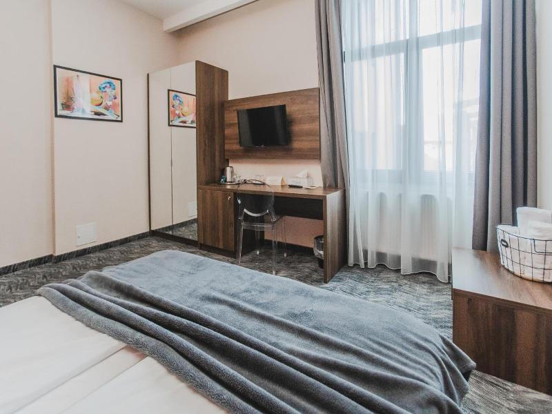 Caro Boutique Hotel image