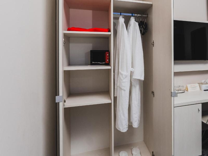 Caro Boutique Hotel image
