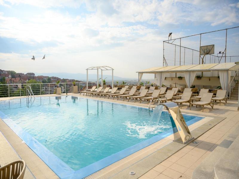 Hotel Tami Residence image