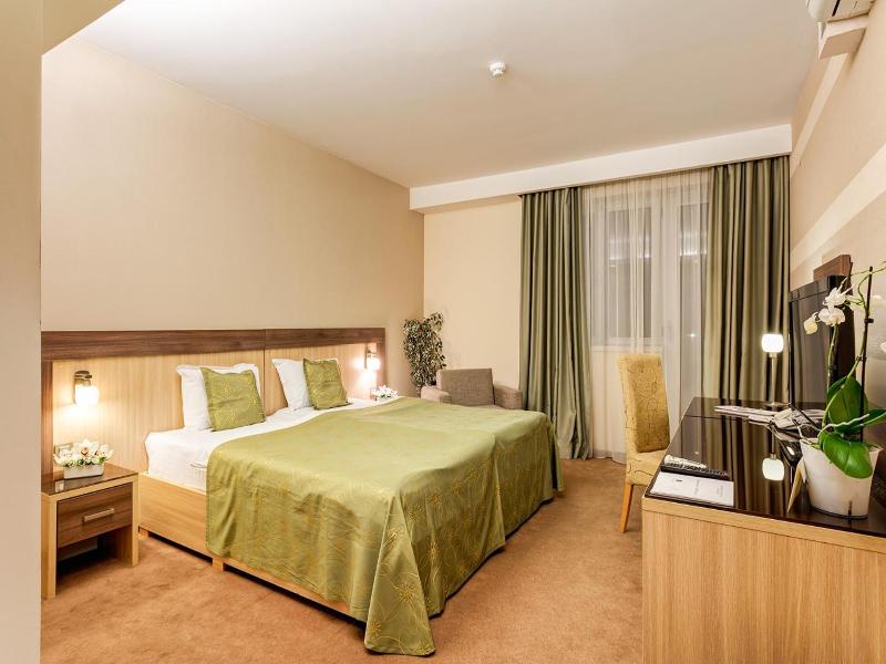 Hotel Tami Residence image