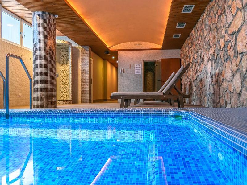 Hotel Spa Tino Sveti Stefan image