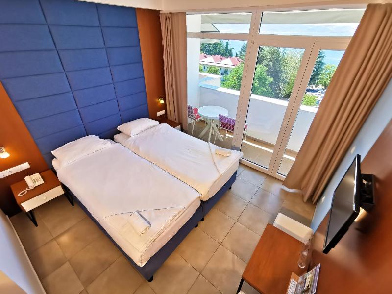Hotel Spa Tino Sveti Stefan image