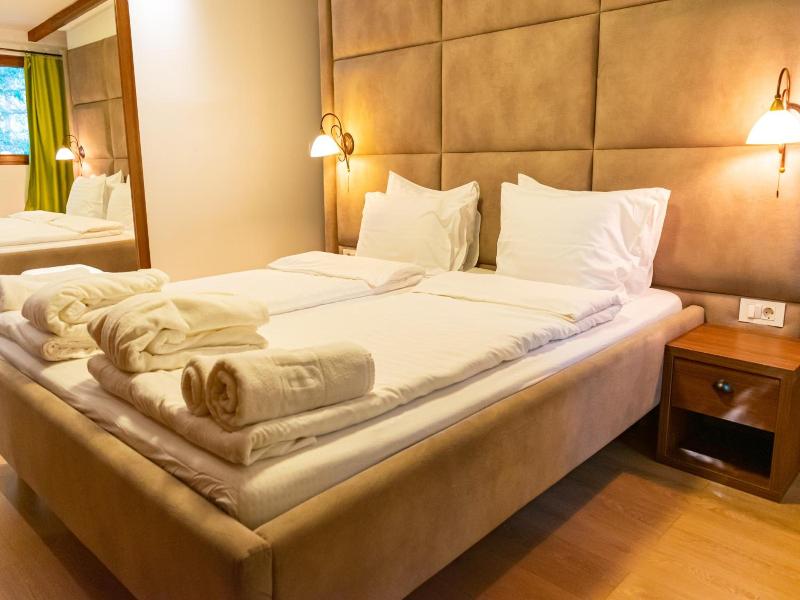 Hotel Spa Tino Sveti Stefan image